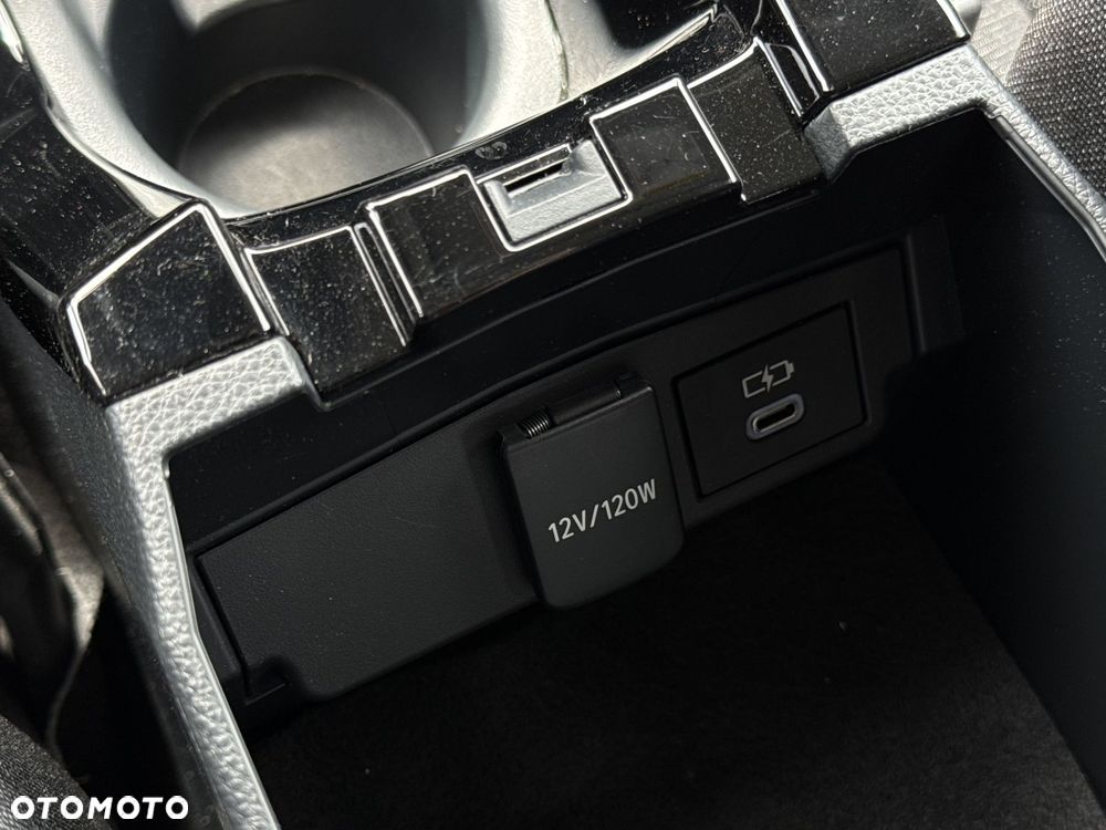 Toyota Corolla 1.8 Hybrid Comfort - 24