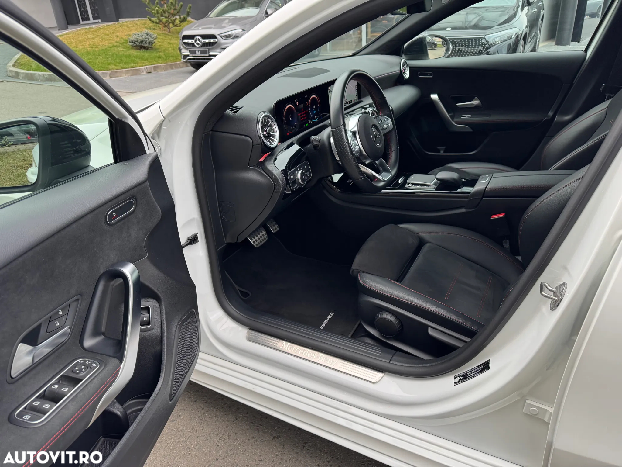 Mercedes-Benz A 250 e 8G-DCT Edition AMG Line - 5