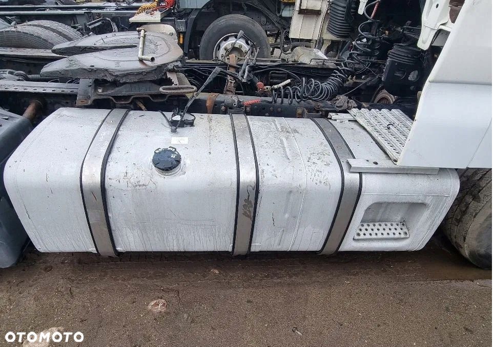 ZBIORNIK PALIWA 710L 206x70x57 MAN TGA TGX TGS - 3