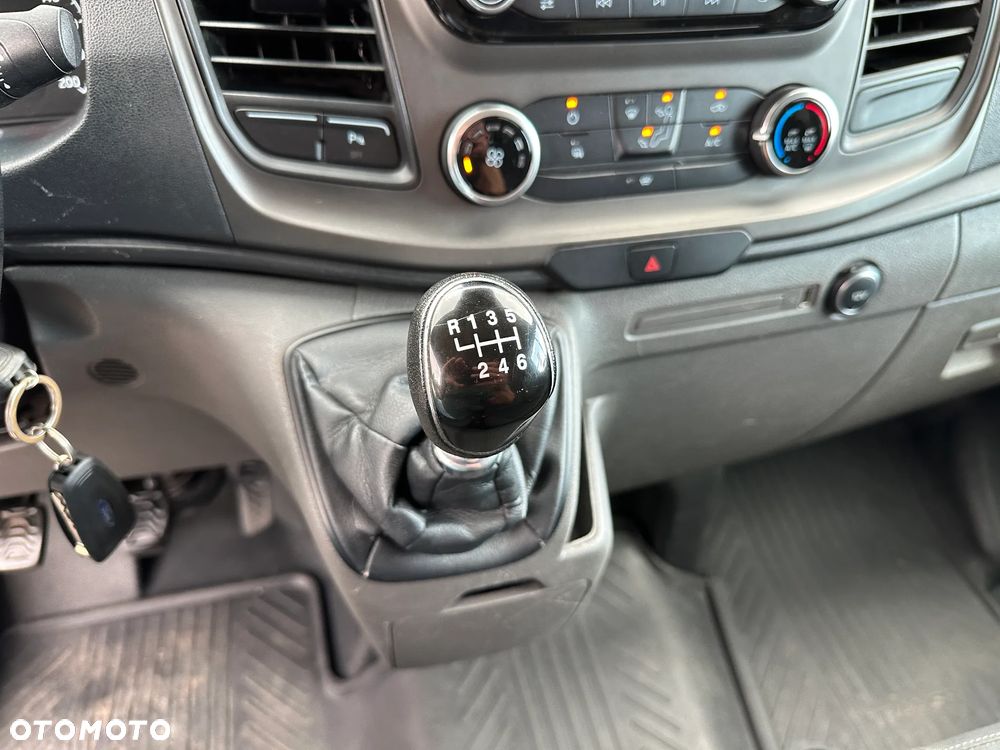 Ford Transit Custom - 17
