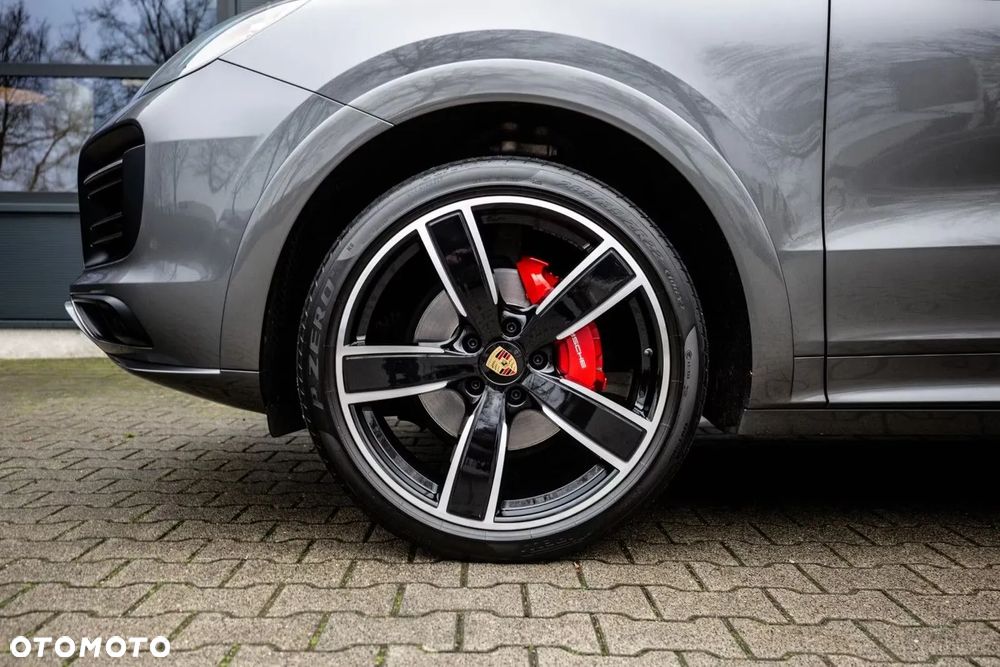 Porsche Cayenne Tiptronic S - 9