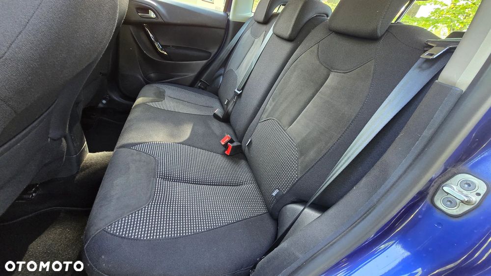 Citroën C3 1.2 PureTech Exclusive - 9