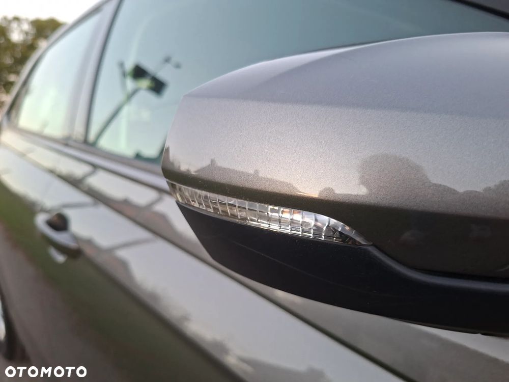 Volkswagen Polo - 22