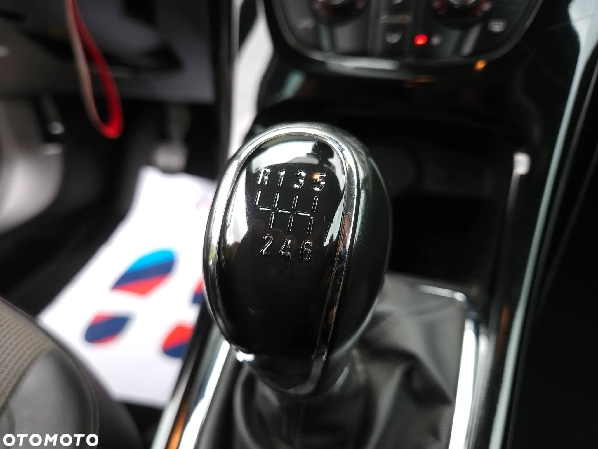 Opel Astra 1.4 Turbo Cosmo - 32