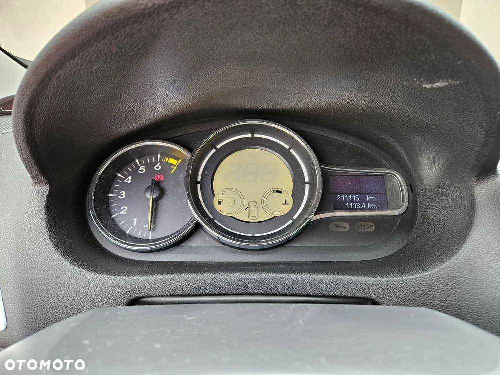 Renault Megane 1.6 16V Exception Euro5 - 9