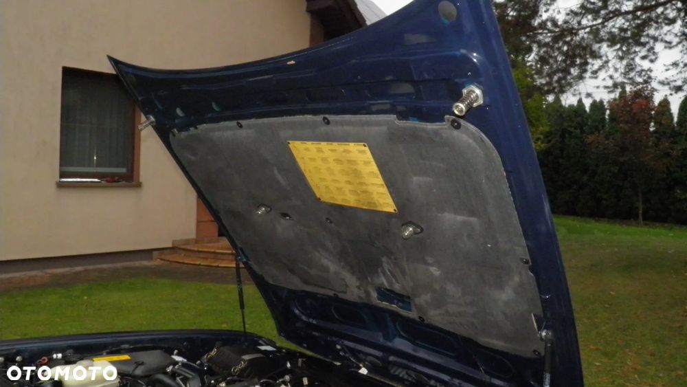 Jaguar Daimler 4.0i - 11