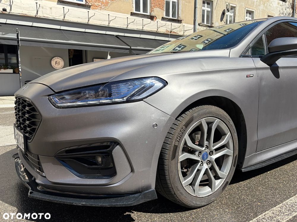 Ford Fusion - 3