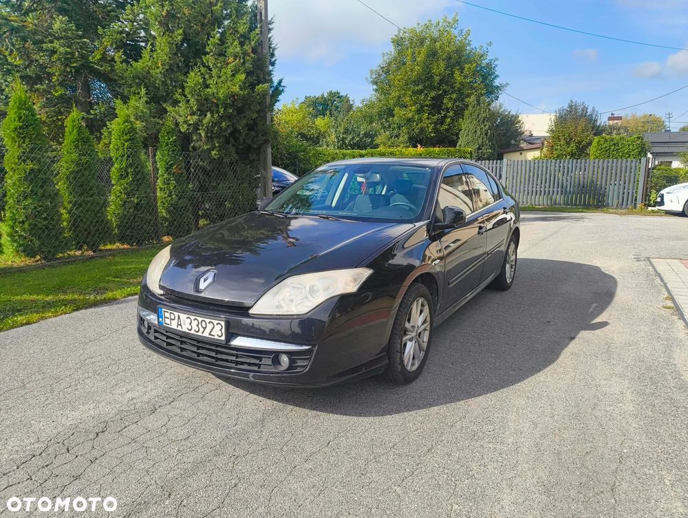 Renault Laguna - 1