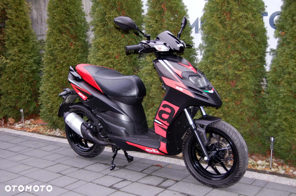 Aprilia SR