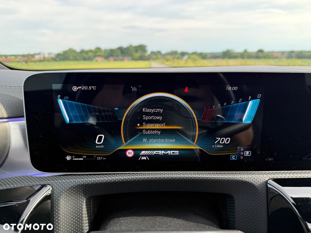 Mercedes-Benz Klasa A AMG 35 4Matic AMG Speedshift DCT 7G - 17