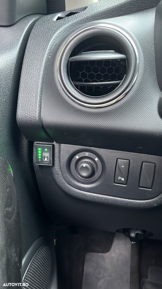 Dacia Logan 1.0 SCe SL PLUS - 5