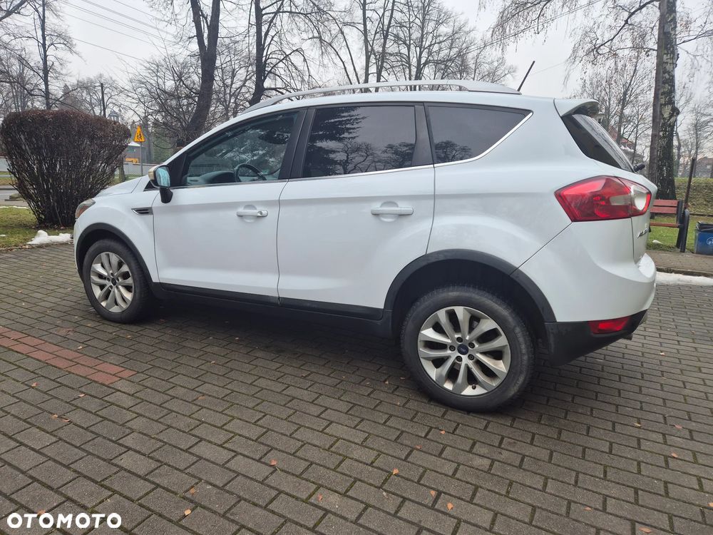 Ford Kuga 2.0 TDCi Titanium - 12