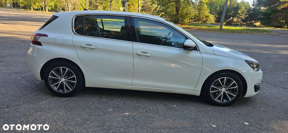 Peugeot 308 2014 photo 4