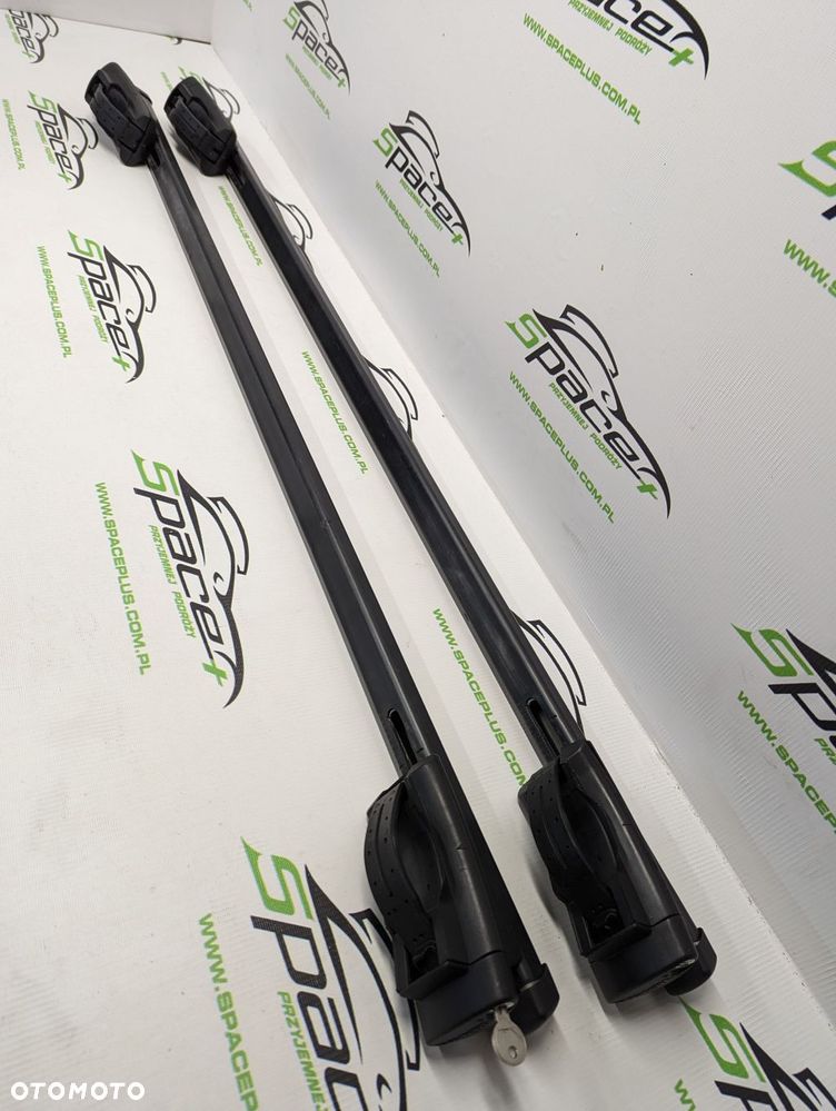 Bagażnik dachowy bazowy na otwarte relingi Thule 775 Squarebar 120cm z napisem Renault. - 7