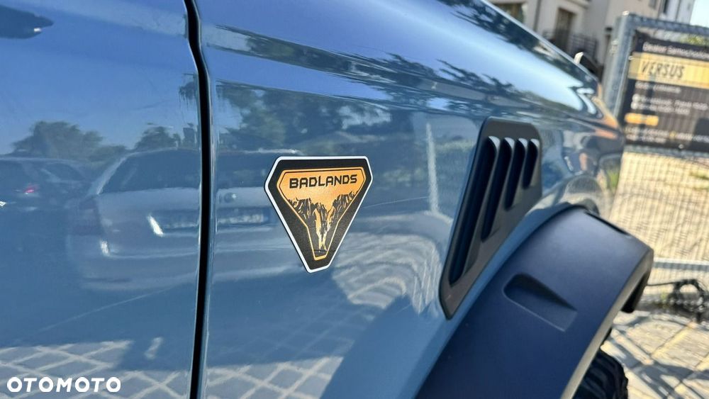 Ford Bronco - 21