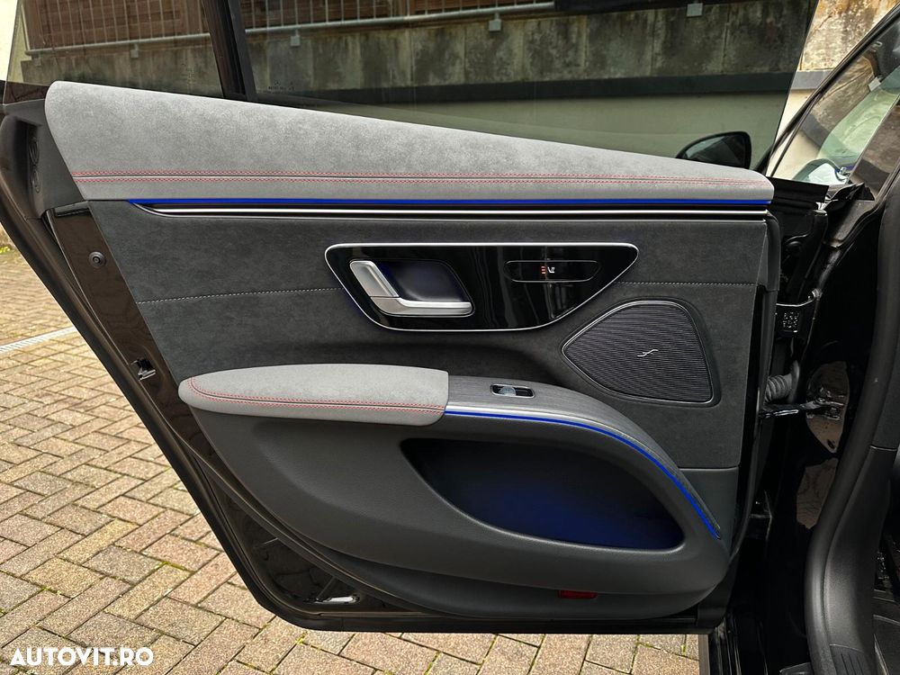 Mercedes-Benz EQS 350+ AMG Line - 22