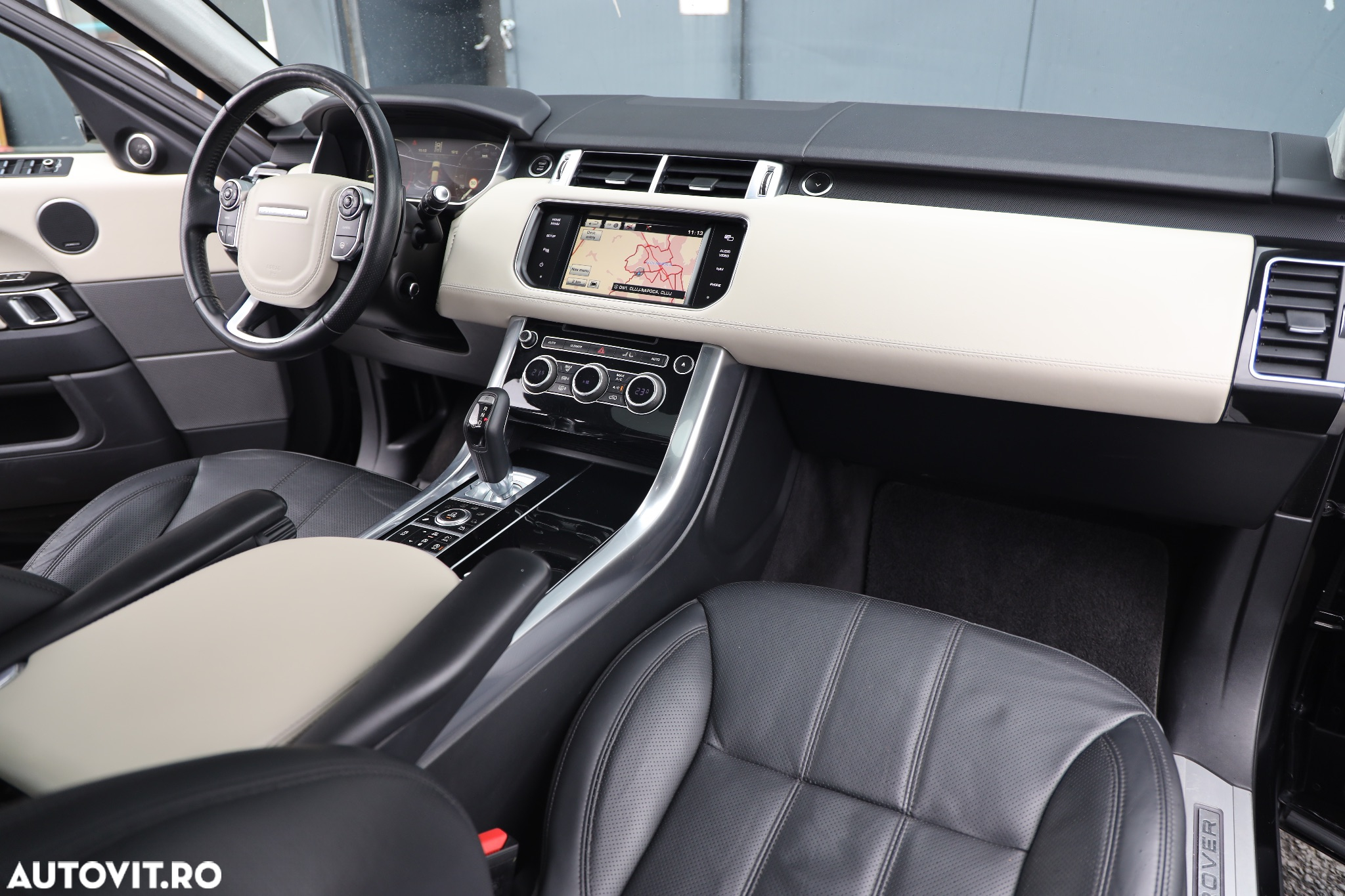 Land Rover Range Rover Sport 3.0 I SDV6 HSE - 17