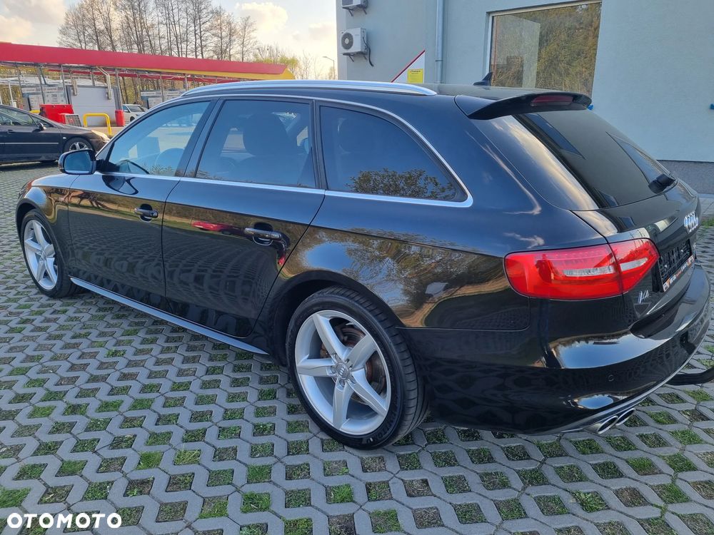 Audi A4 Avant 2.0 TDI DPF quattro S tronic Attraction - 8