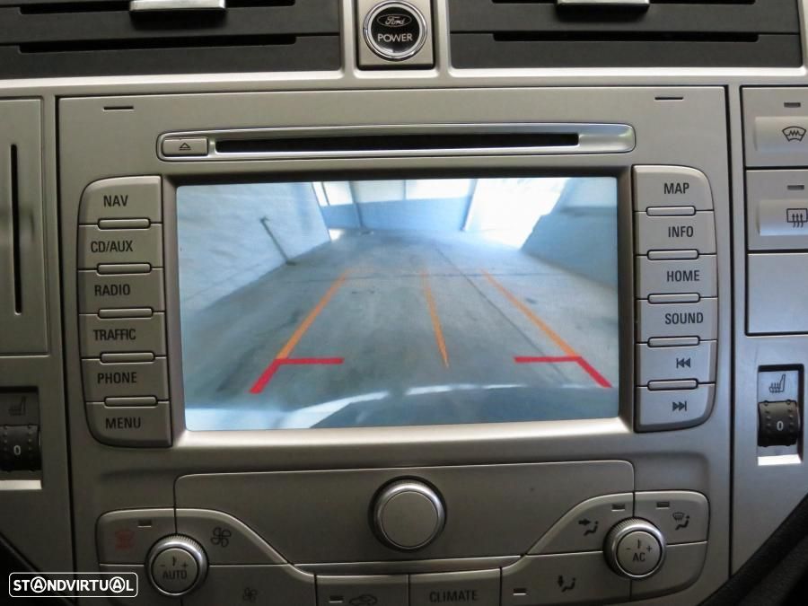 Ford Kuga 2.0 TDCi 4x4 Aut. Titanium - 15