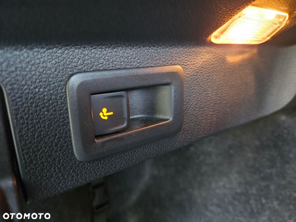 Skoda Scala 1.0 TSI Active - 28