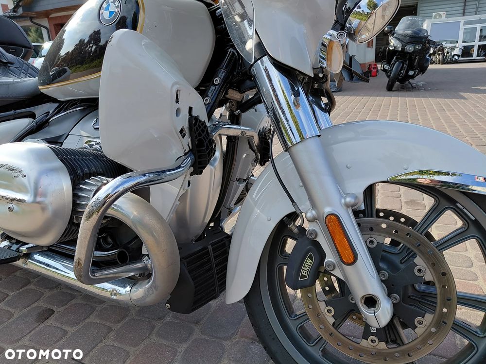 BMW R - 8