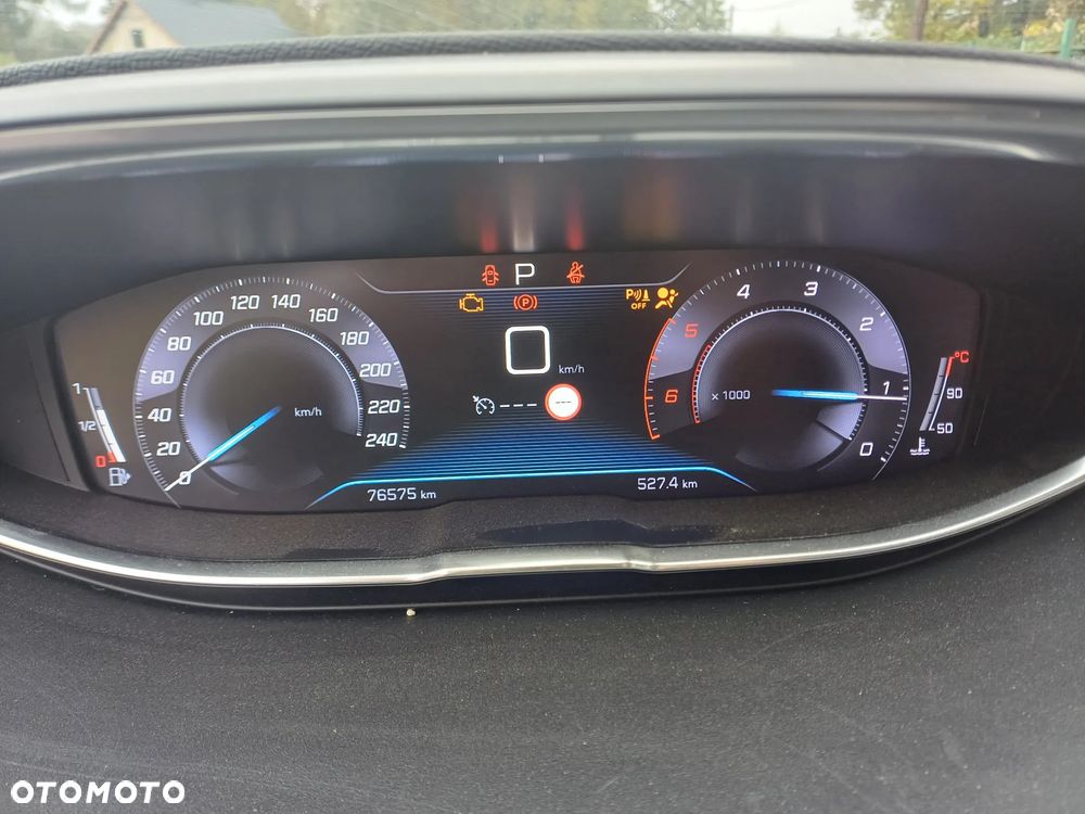 Peugeot 5008 1.5 BlueHDI Active S&S EAT8 - 13