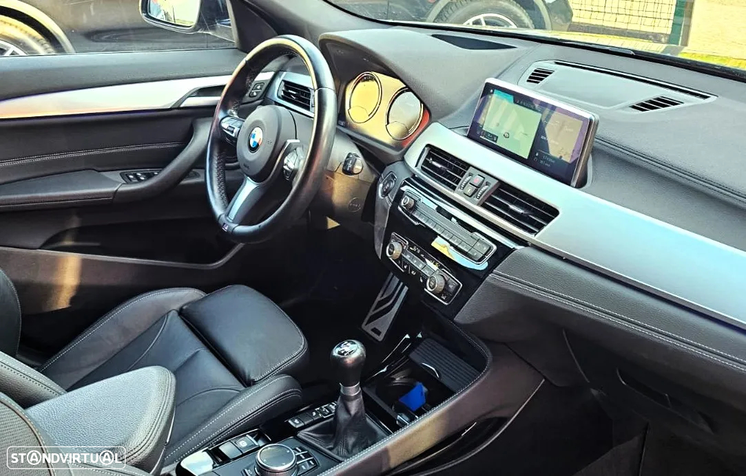 BMW X2 18 d sDrive Pack M - 27