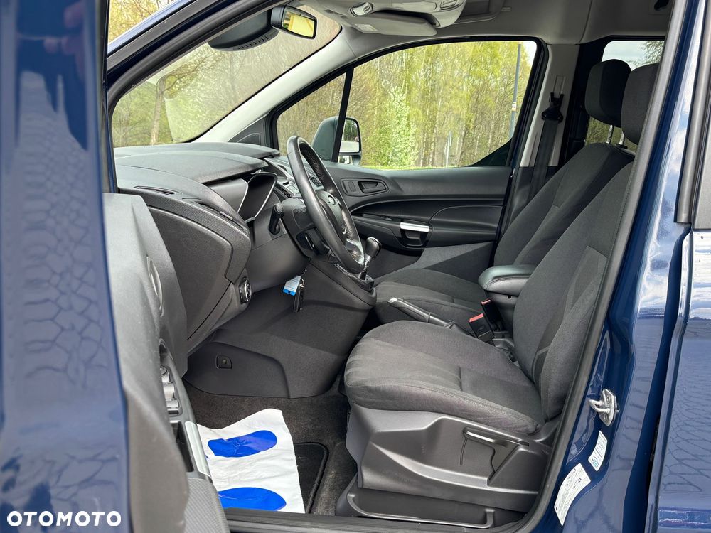 Ford Tourneo Connect Grand - 9