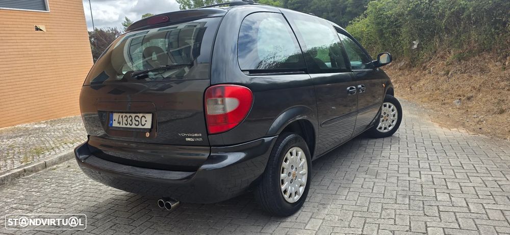 Chrysler Voyager 2.5 CRD LX - 2