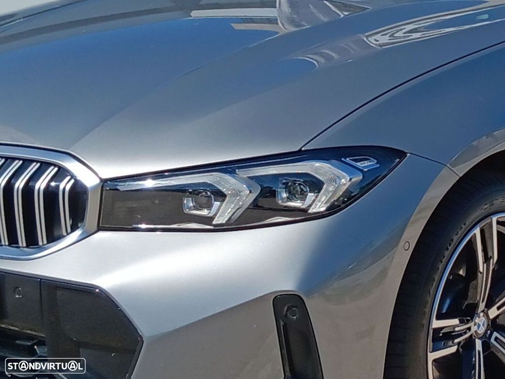 BMW 330 e Pack Desportivo M Auto - 3