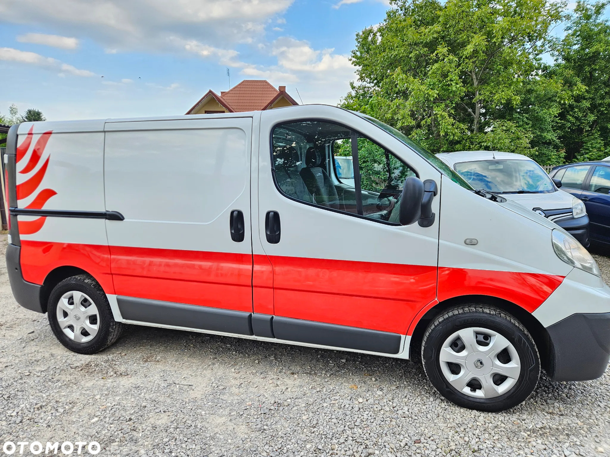 Renault TRAFIC LIFT JAK NOWY - 32