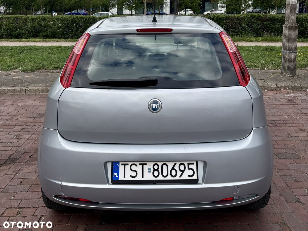 Fiat Grande Punto - 6
