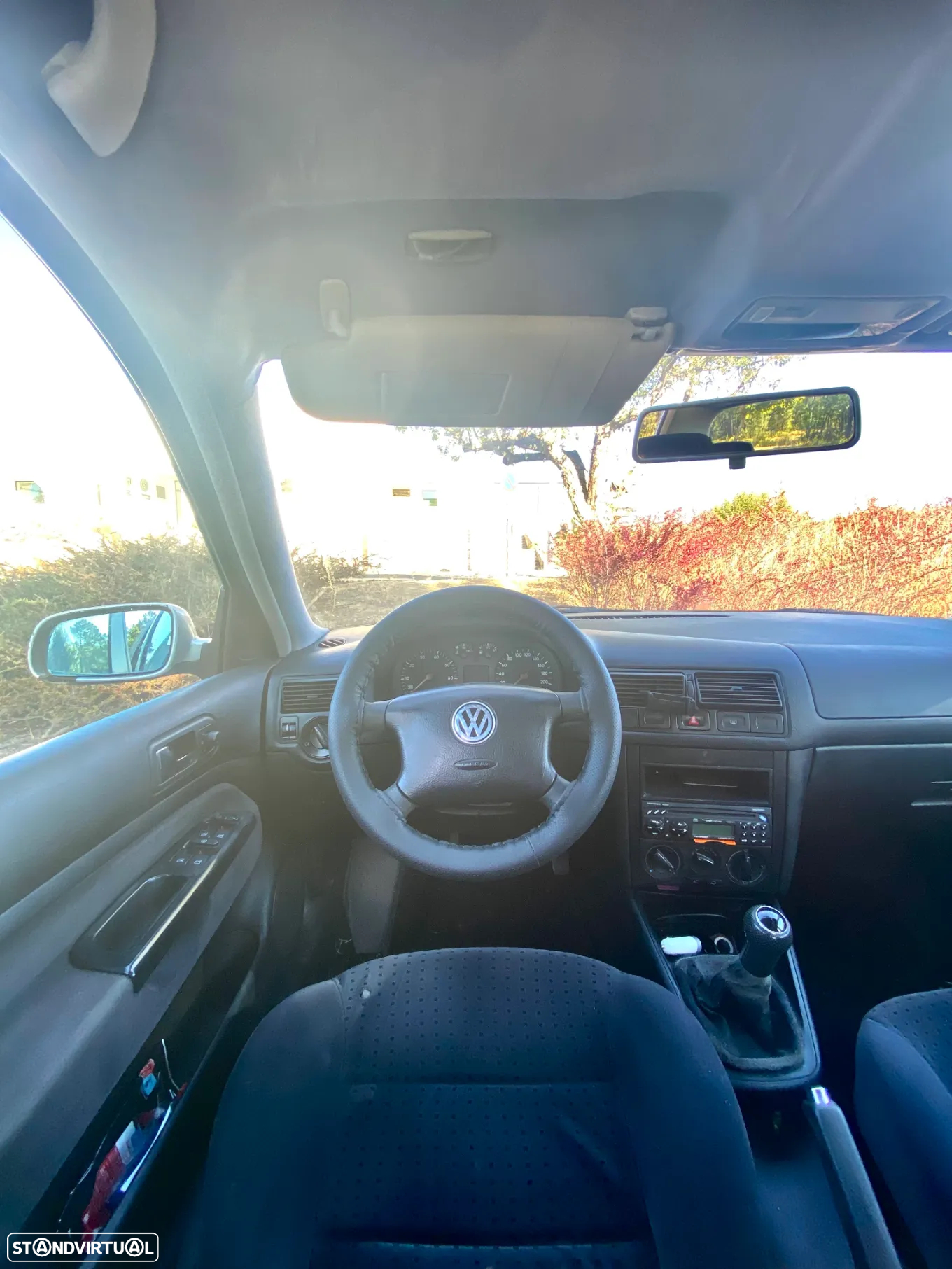 VW Golf - 12