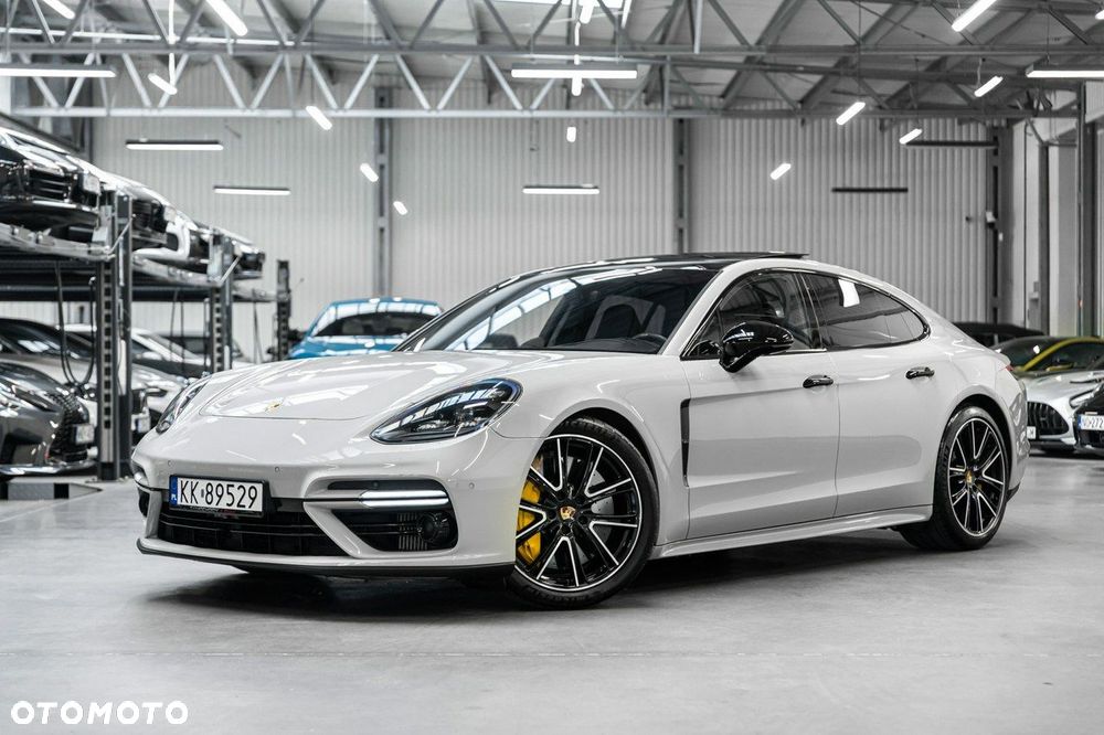 Porsche Panamera Turbo - 2