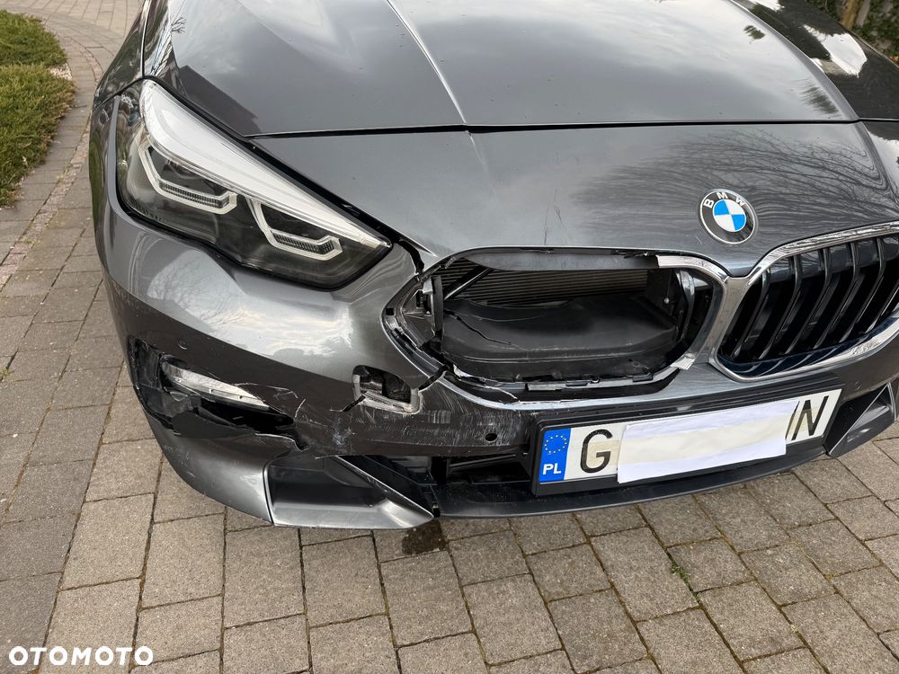 BMW Seria 2 220d Sport Line sport - 9