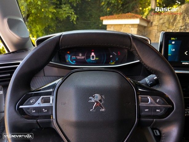 Peugeot e-208 50 kWh Allure Pack - 24