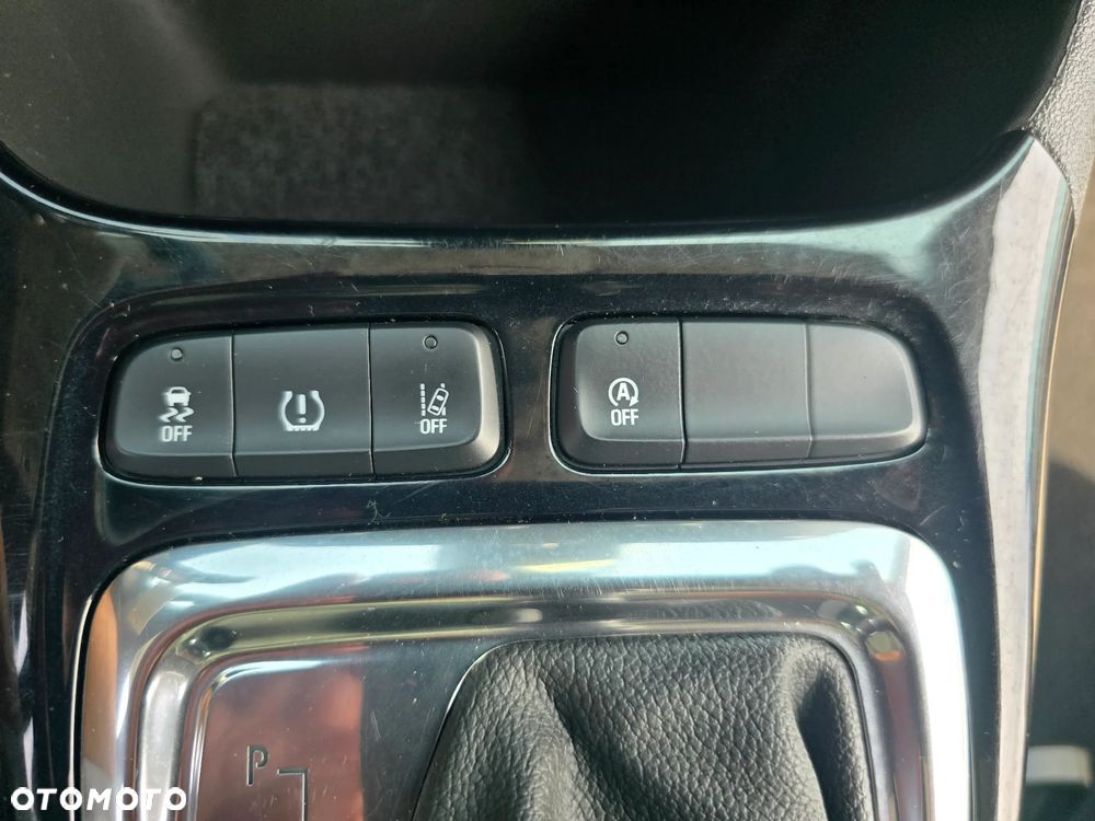 Opel Crossland X - 33