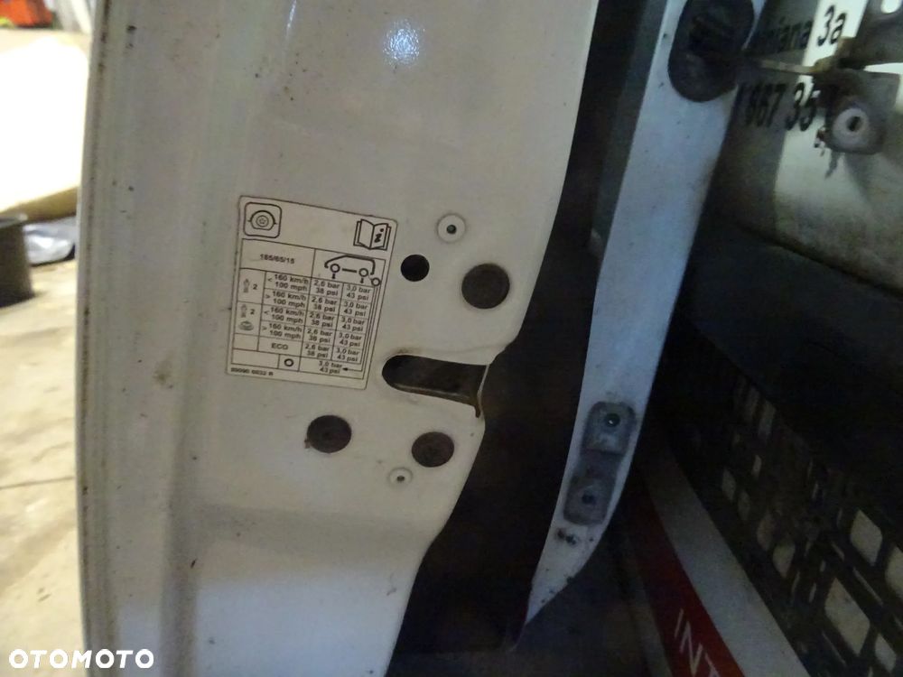DACIA DOKKER LODGY DRZWI LEWE BIALE DV369 NR 20 SZYBA PODNOSNIK ZAMEK KLAMKA LISTWA BOCZNA CZESCI ROZNE PYTAC - 2