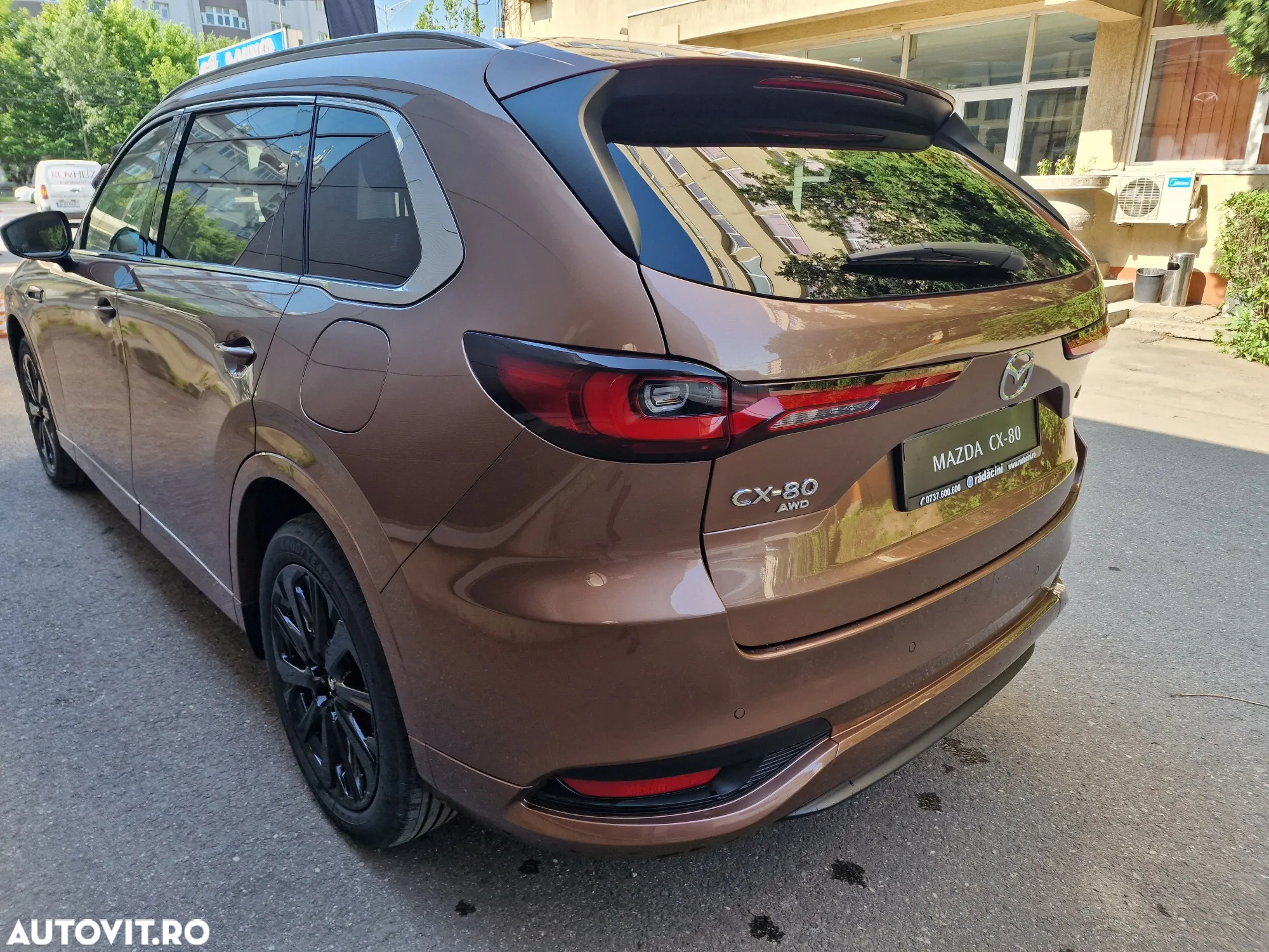 Mazda CX-80 3.3 e-Skyactiv AT8 AWD MHEV Homura Plus - 6