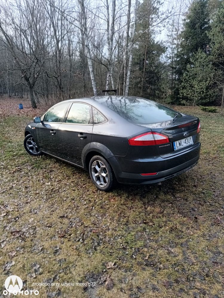 Ford Mondeo 1.8 TDCi Ambiente - 9