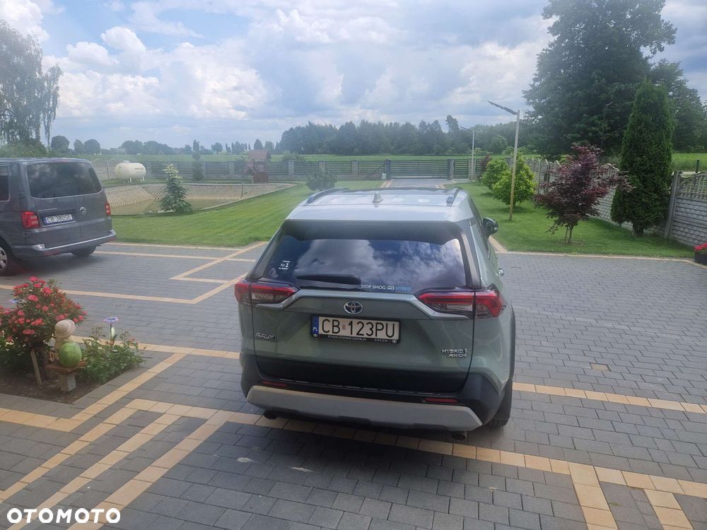 Toyota RAV4 - 3