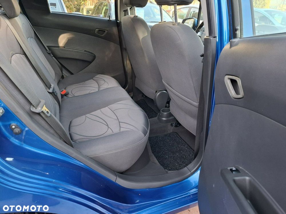 Chevrolet Spark 1.2 LS+ - 37