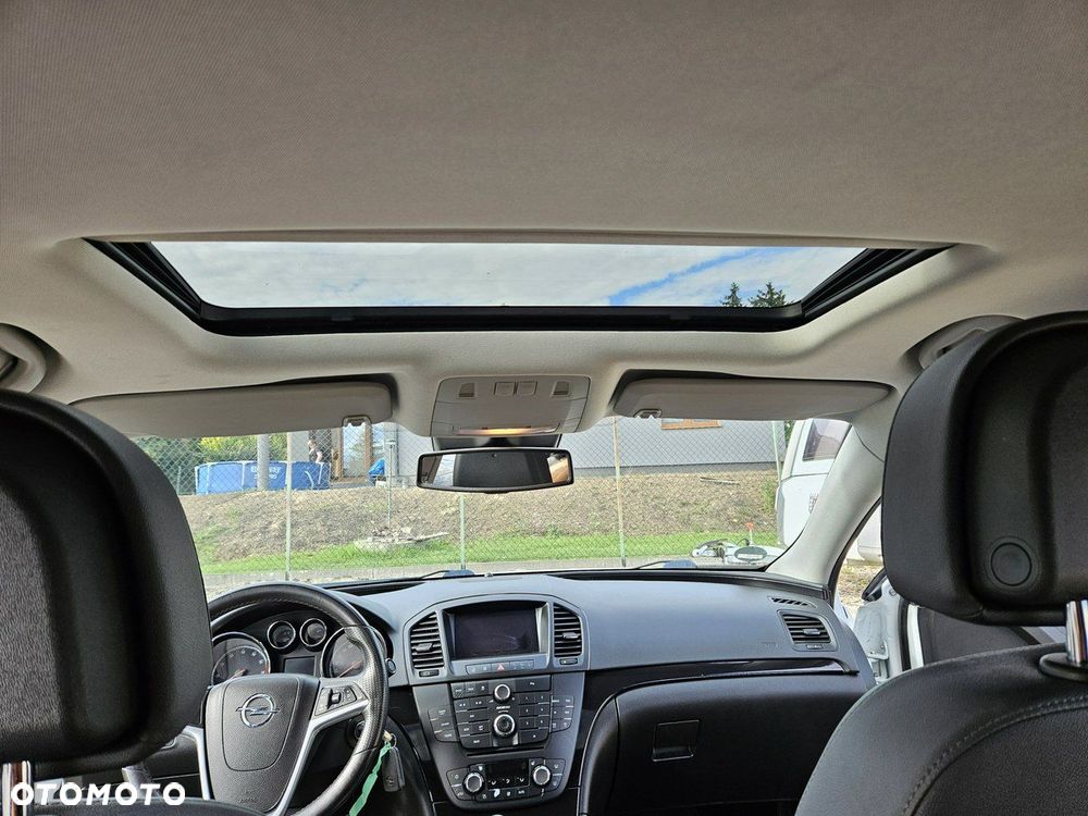 Opel Insignia - 18