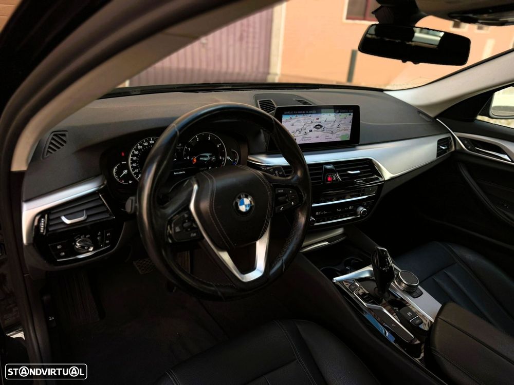 BMW 520 d Line Luxury Auto - 8