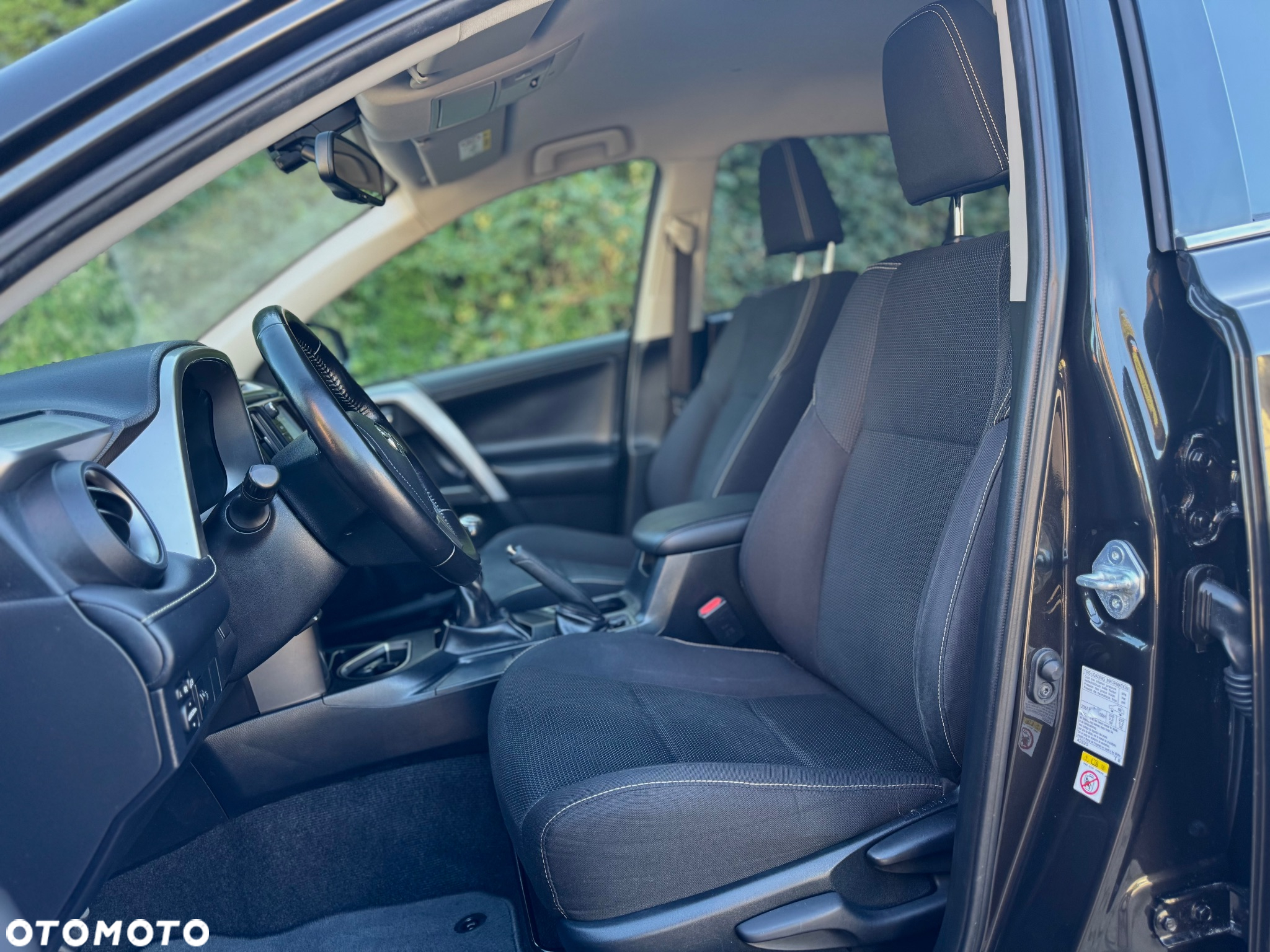 Toyota RAV4 2.0 D-4D Premium 4x2 - 10