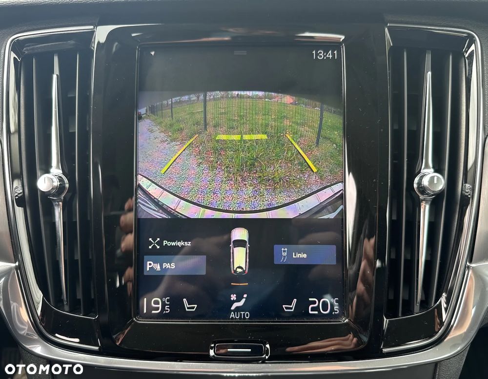 Volvo V90 D4 Momentum - 21