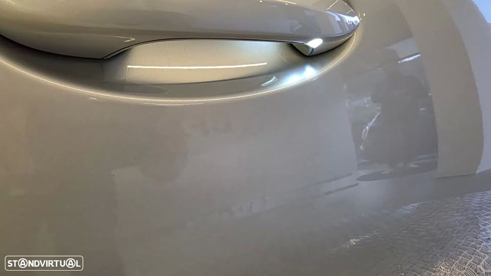 BMW 318 d Line Sport Auto - 29