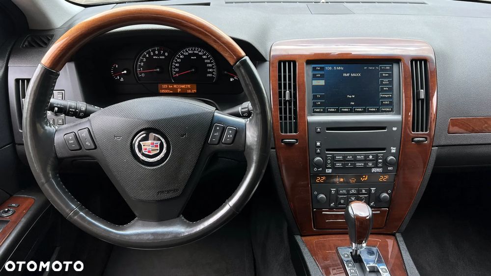 Cadillac STS 4.6 V8 Sport Luxury - 6