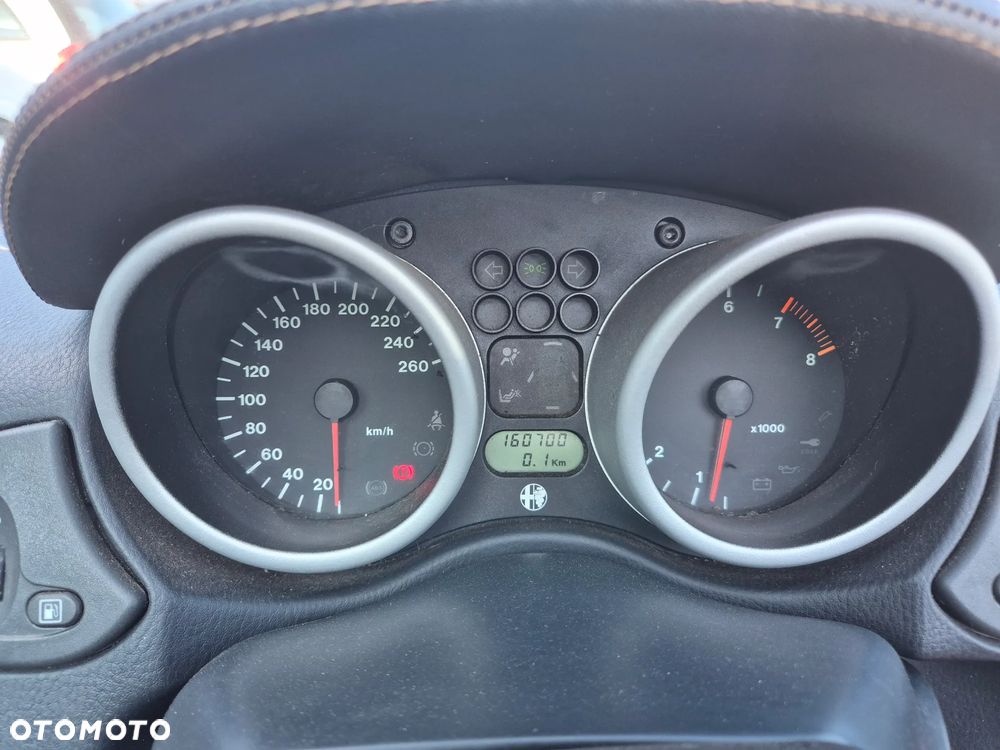 Alfa Romeo Spider - 9