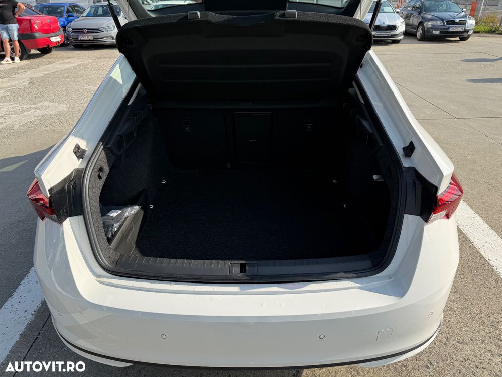 Skoda Octavia 1.5 TSI 115 CP Selection - 12